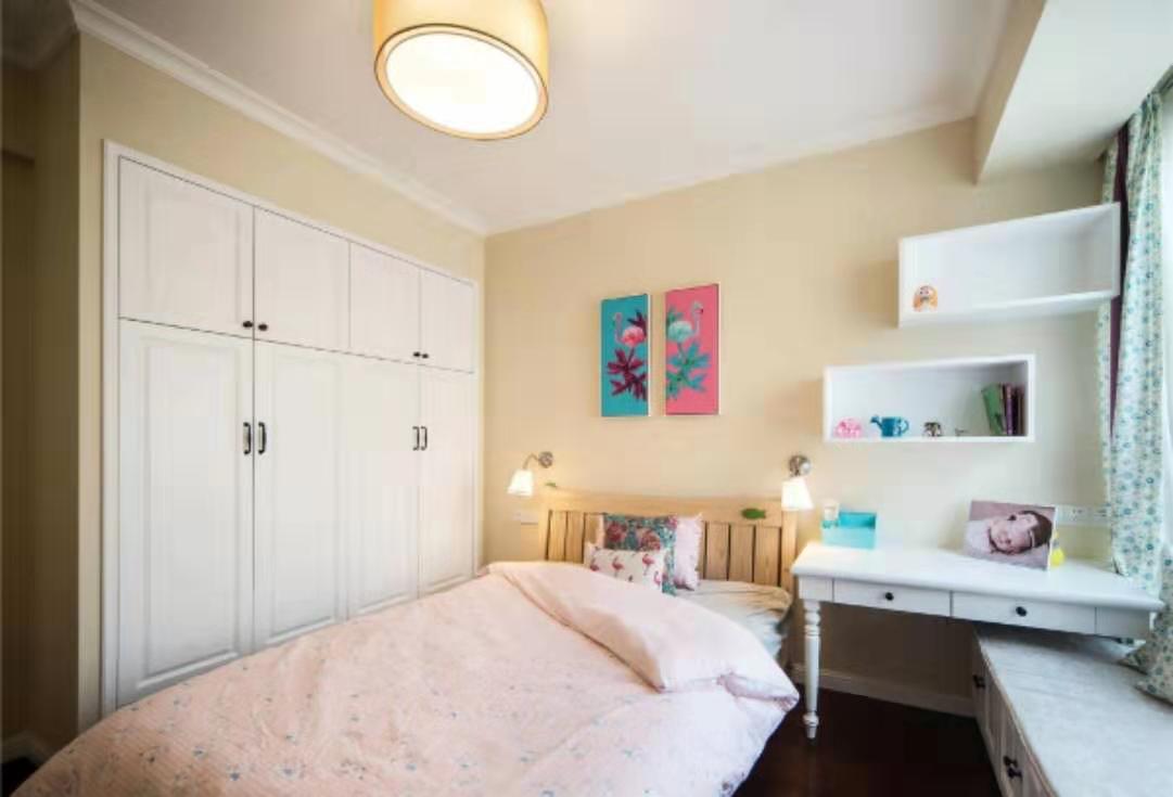 臥室衣帽間設(shè)計【武漢一家一裝飾】