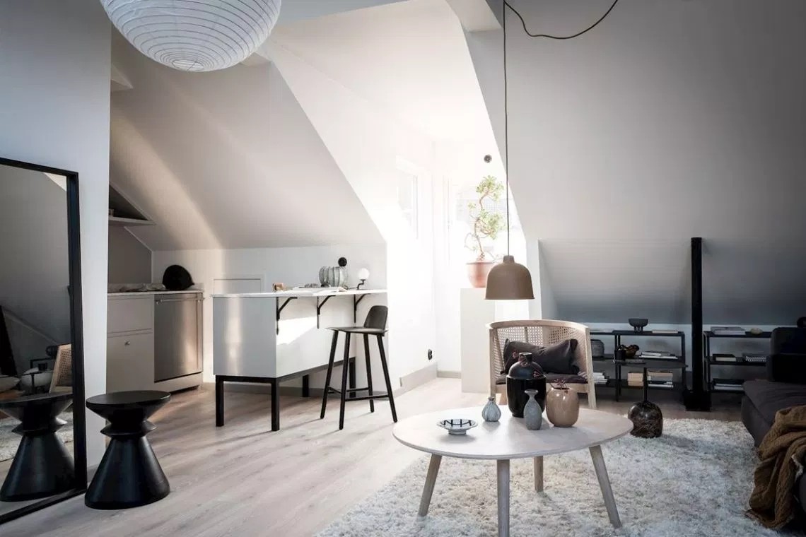 你家踢腳線安裝那個對了嗎【武漢一家一裝飾】