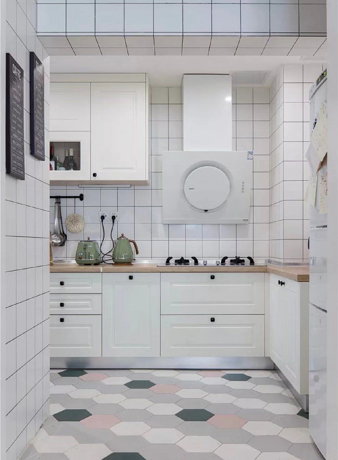 櫥柜是成品好，還是定制好【武漢一家一裝飾】