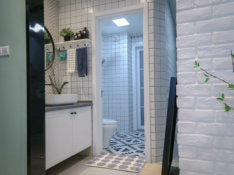 衛(wèi)生間瓷磚鋪貼技巧———武漢裝飾公司