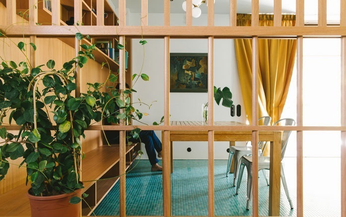 屋頂滾刷乳膠漆